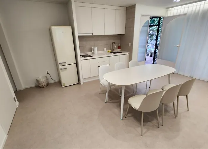 P4 202 3bedrooms Unit * Seoul