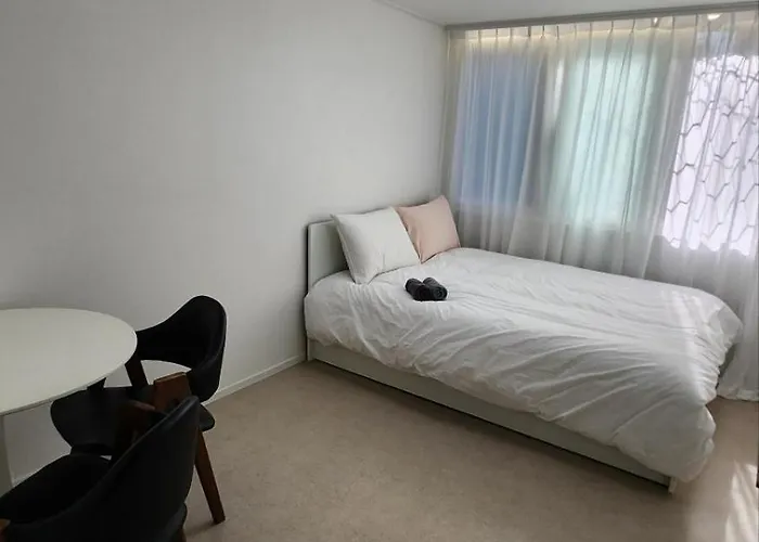 P4 202 3bedrooms Unit Seoul